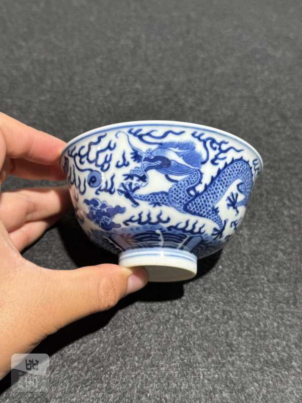 清同治 青花云龙纹小碗 - 图2